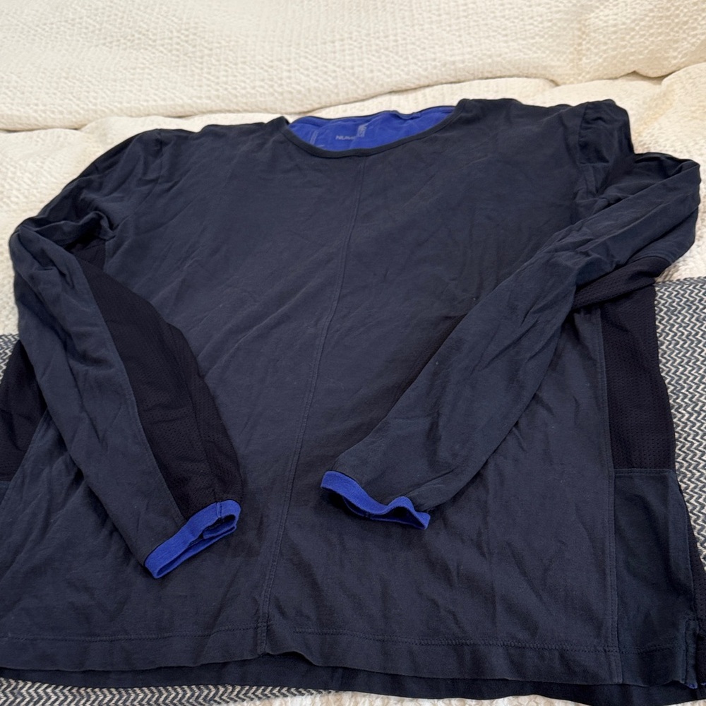 Number Lab Men's Navy and Blue Long Sleeve Shirt